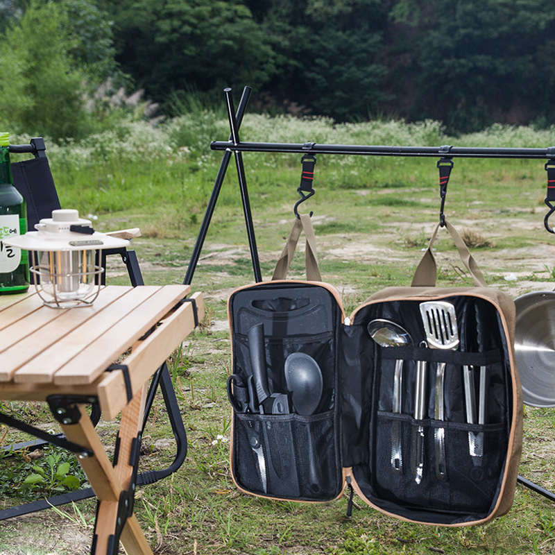 8-delige campingkeukenset met  - Camping Hiking Cooking recensie en prijs